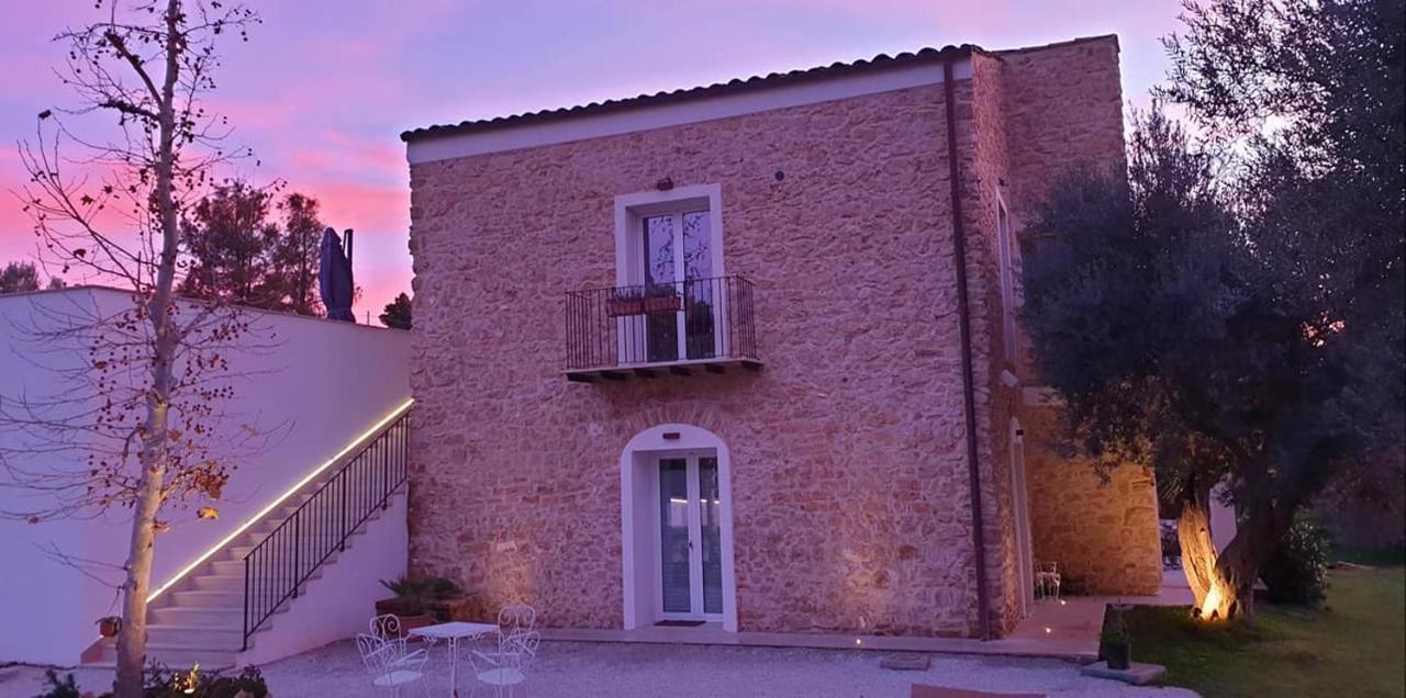 Uliwood Hotel Caltanissetta Exterior foto