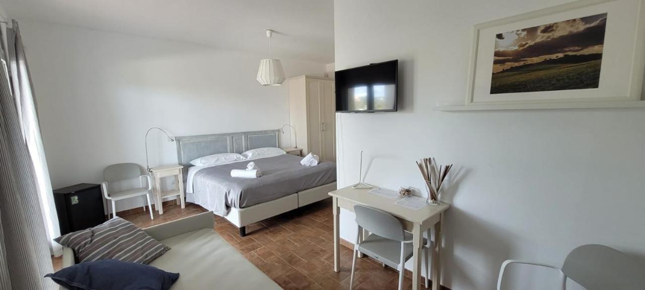 Uliwood Hotel Caltanissetta Exterior foto